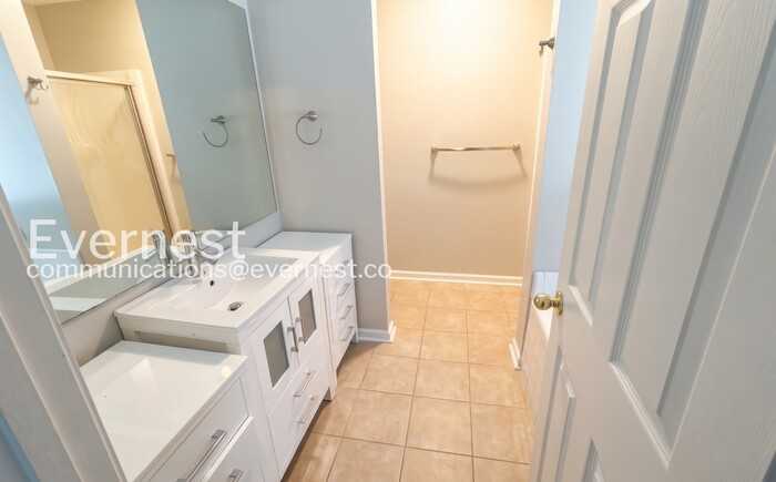8052 Rockhampton Cir - Photo 7 of 24