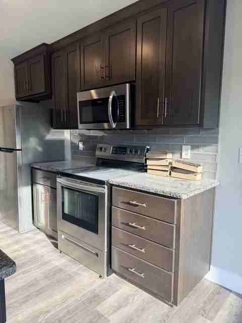 1920 S 18th Ave #B - Photo 4 of 15