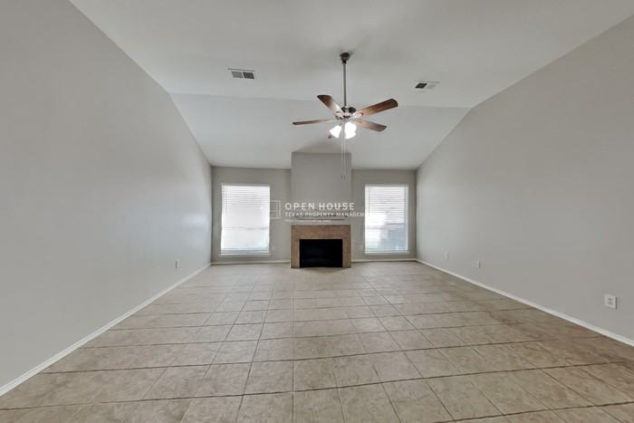 14315 Glade Point Dr - Photo 5 of 21