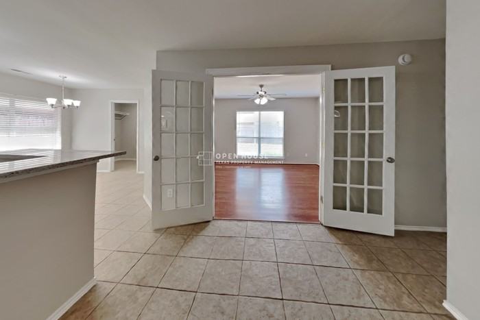14315 Glade Point Dr - Photo 7 of 21