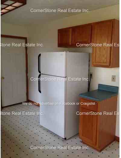 320 Eileen Dr - Photo 4 of 12