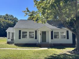 featured image of 511 Benton St