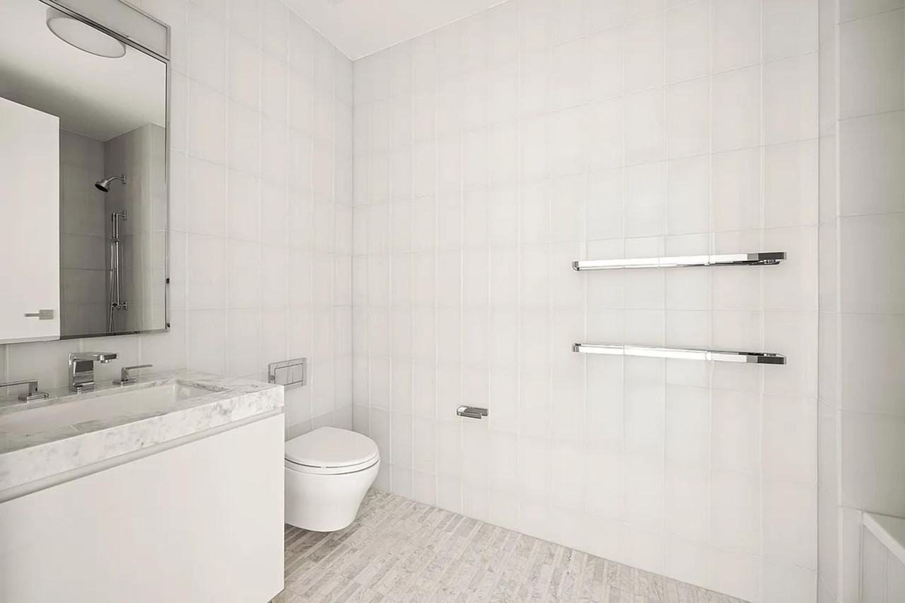 W 66th St #14A - Photo 7 of 9