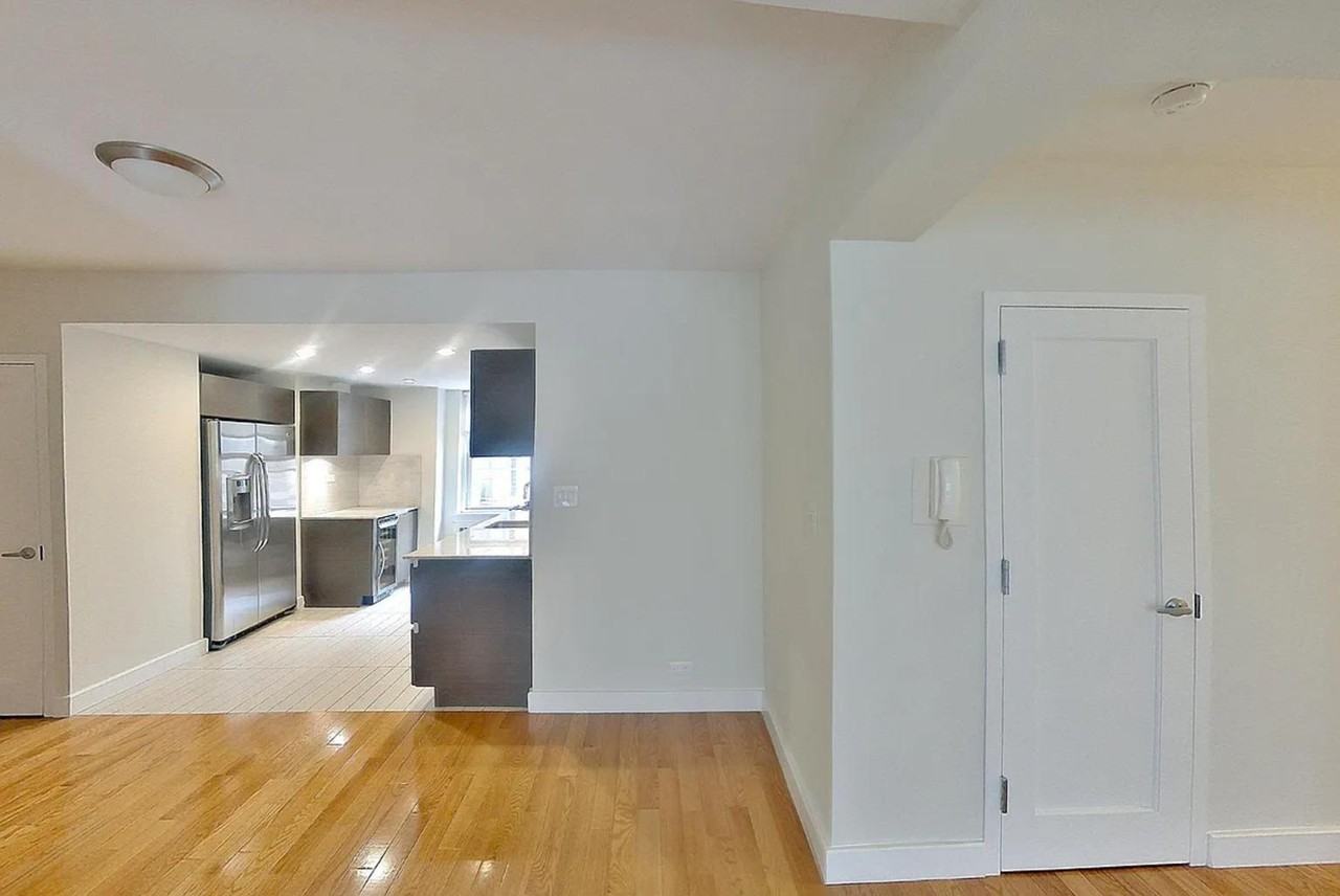 Park Ave #16H - Photo 3 of 5