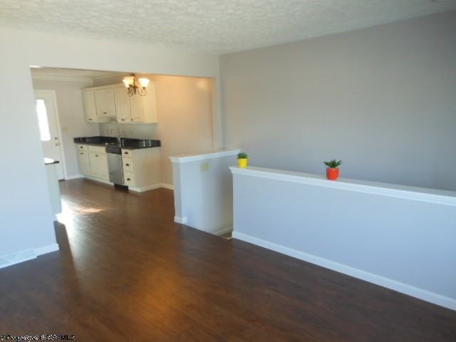1421 Northwest Dr #NA - Photo 7 of 9