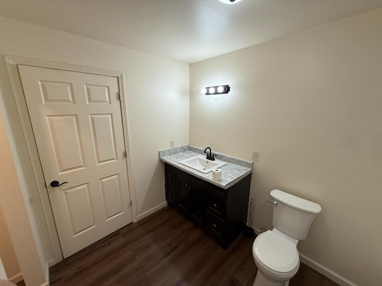 1413 Fremont St - Photo 7 of 10