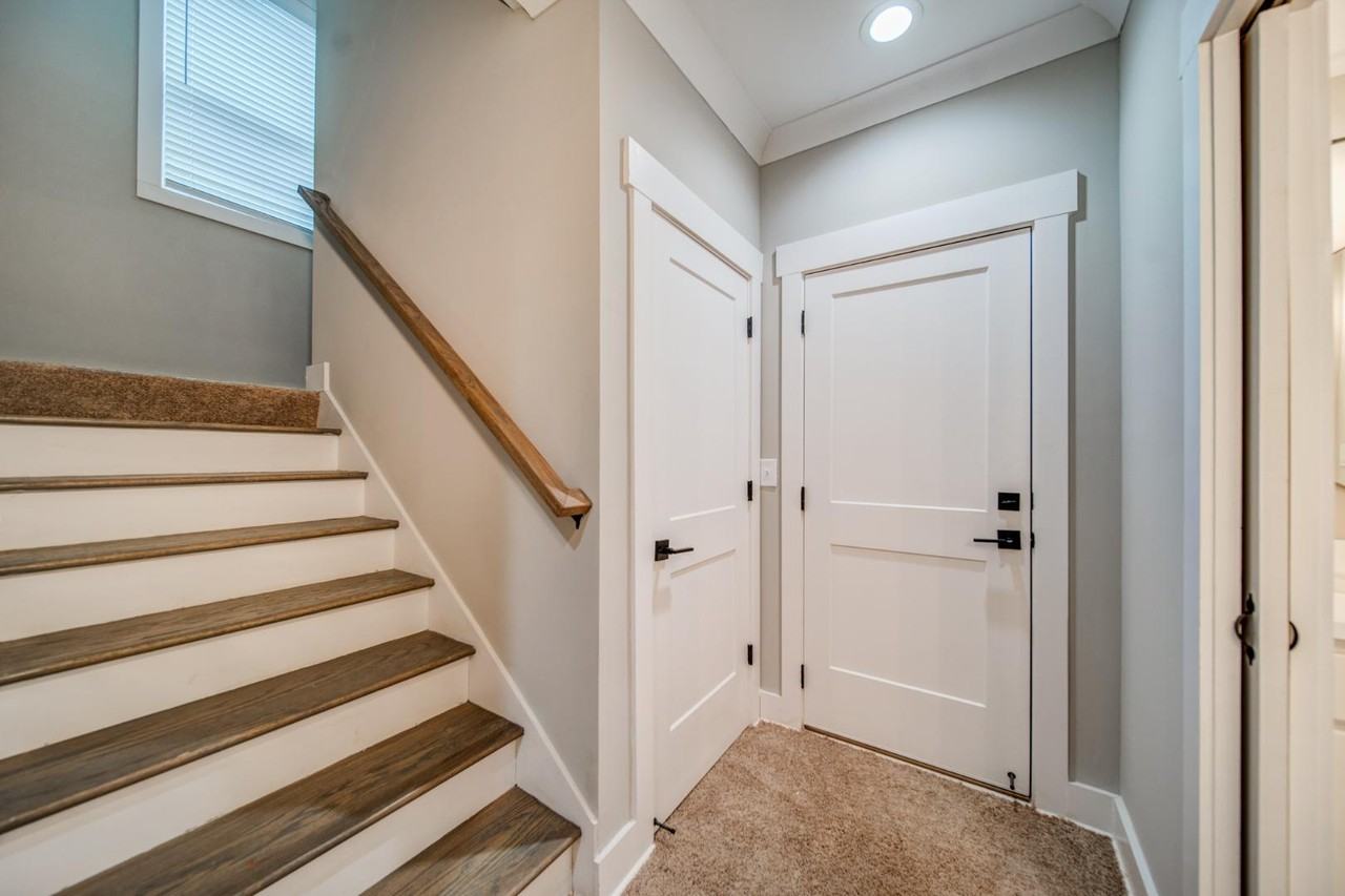 253 Sciple Ter NW - Photo 5 of 9