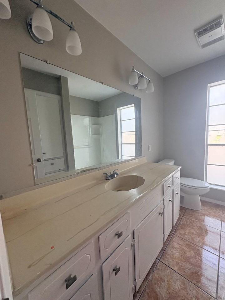 2030 Silver Sands Dr - Photo 5 of 11