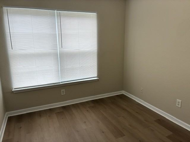 280 Brookview Dr #1 - Photo 6 of 9