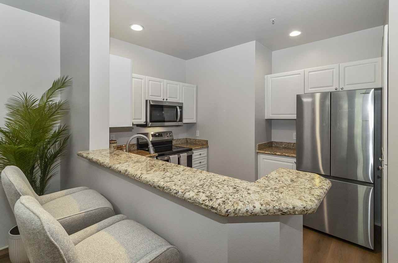12712 Admiralty Way #F202 - Photo 3 of 29