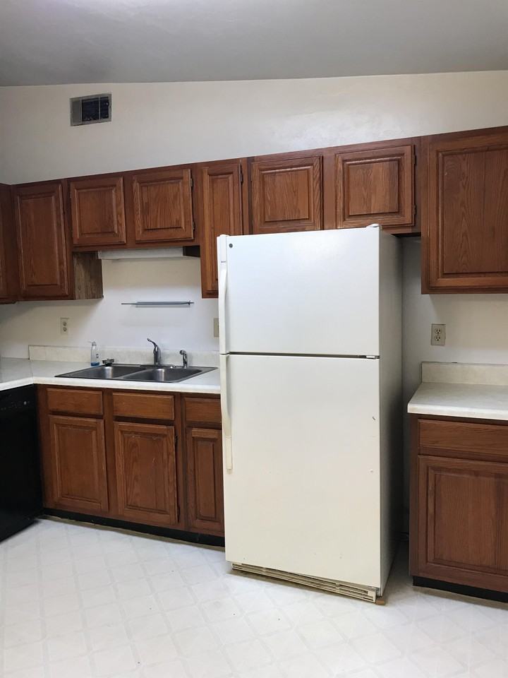 4132 Brewster Rd #A - Photo 4 of 19