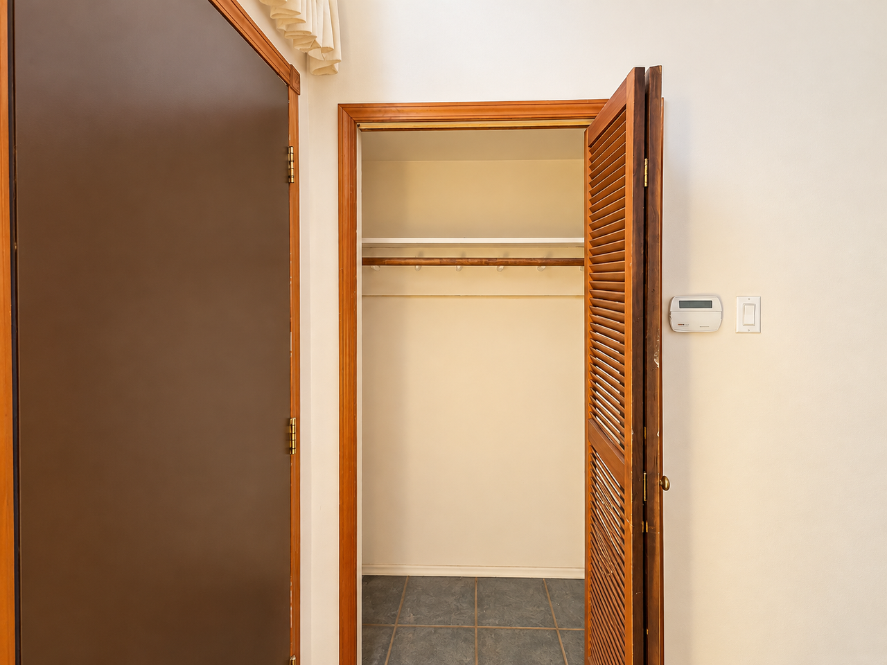 2141 Ware Street - Photo 3 of 34