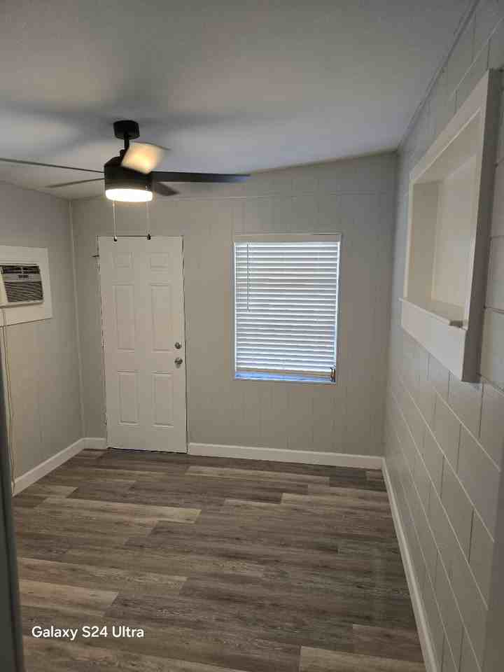 1017 English St #1 - Photo 6 of 10