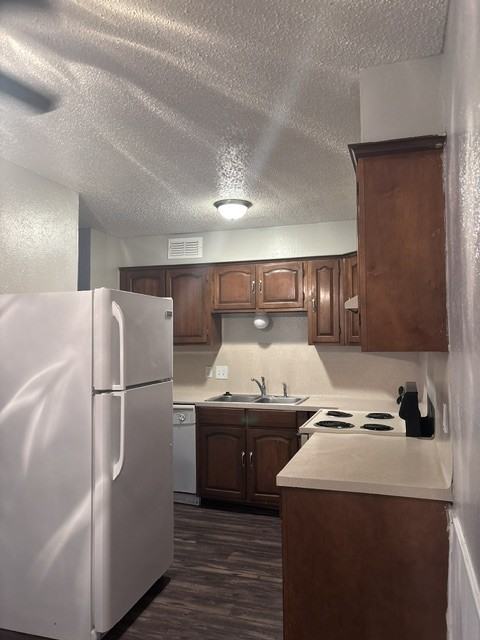 4018 Holly Rd #4018-09 - Photo 5 of 14