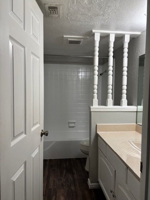 4018 Holly Rd #4018-09 - Photo 7 of 14