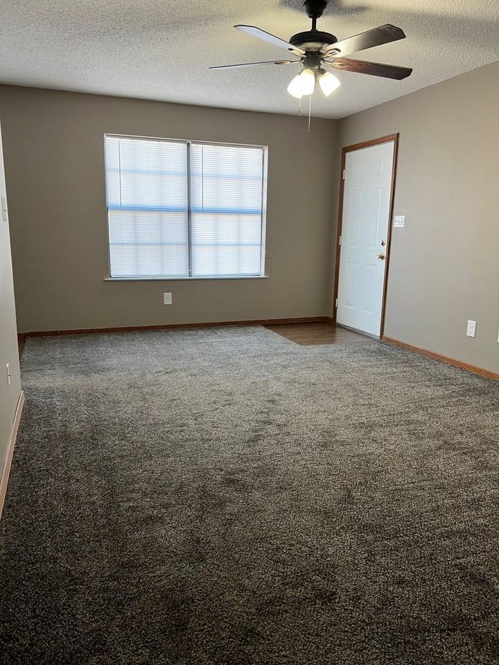 AV - Photo 5 of 5
