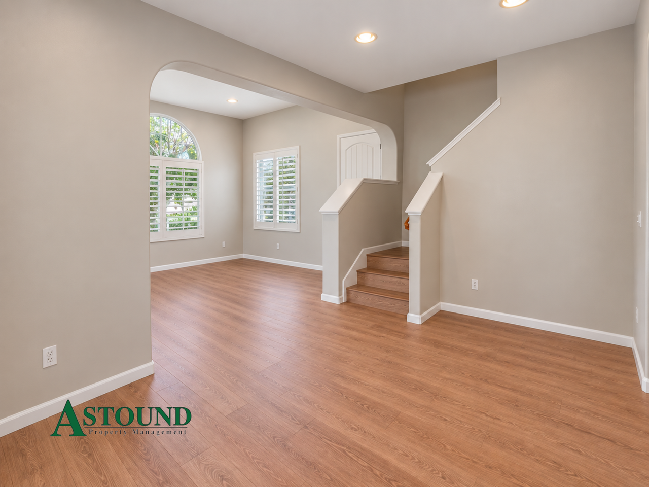 1041 Cedarwood Loop #1 - Photo 5 of 23