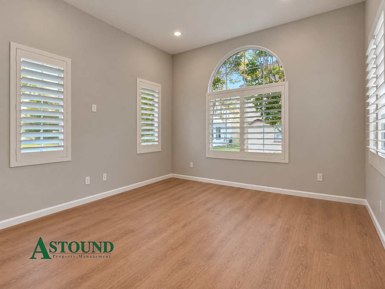 1041 Cedarwood Loop #1 - Photo 6 of 23
