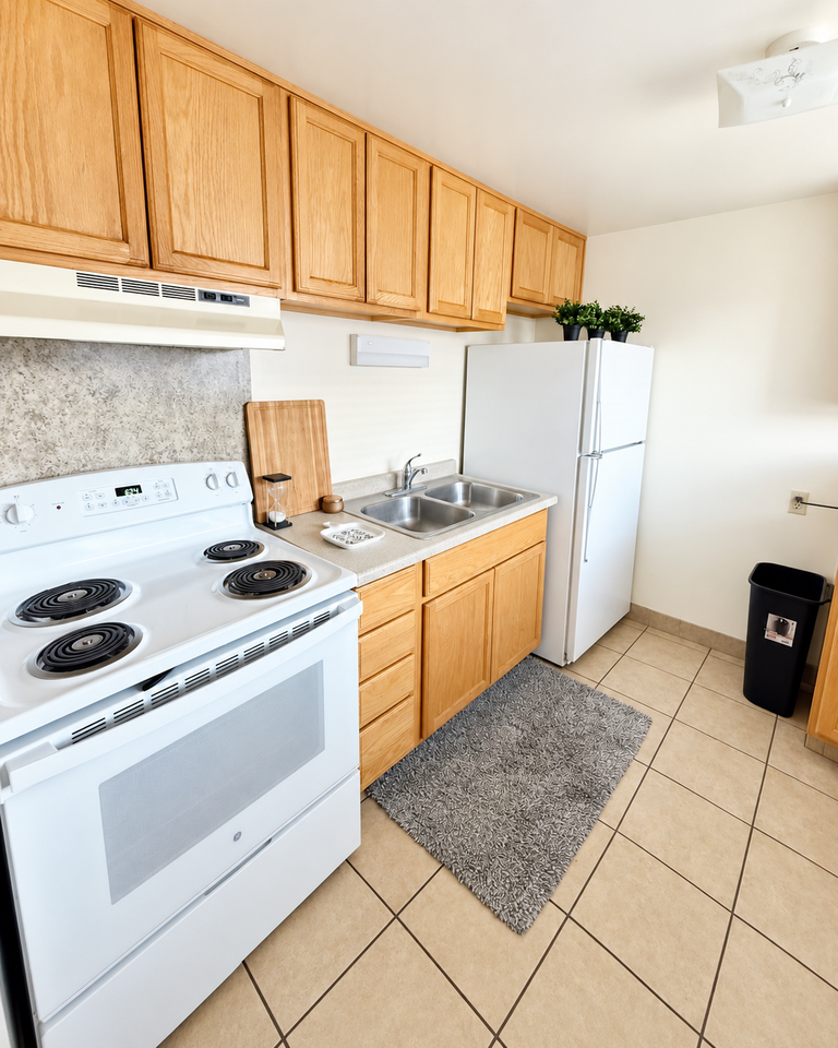 345 E 500 N #01SHARED1 - Photo 2 of 11