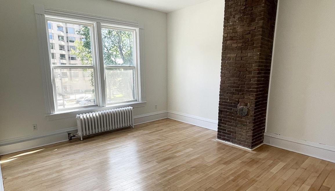 1477 Carlton Street - Photo 3 of 11