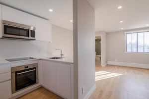 featured image of 1550 Av Filion
