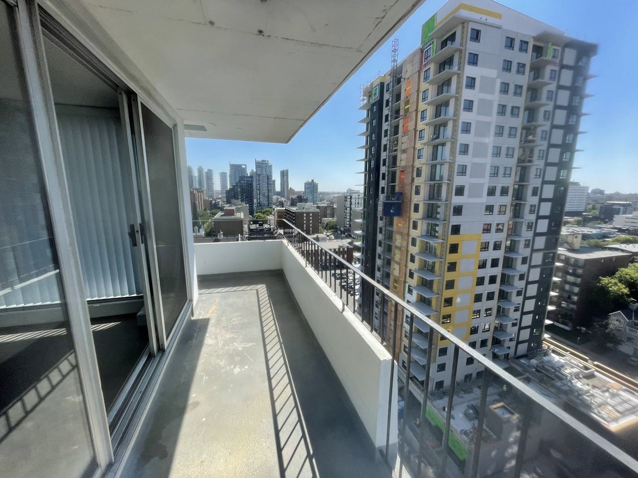 Central Towers - Photo 7 of 8
