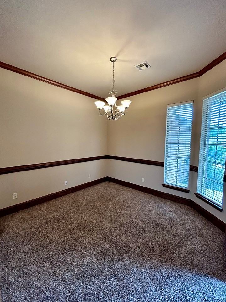 16612 Hardwood Pl #1 - Photo 7 of 21