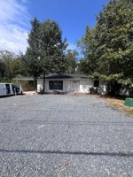featured image of 312 Davis Park Rd
