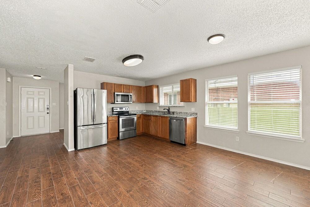 2813 Mcintosh Ct - Photo 6 of 16