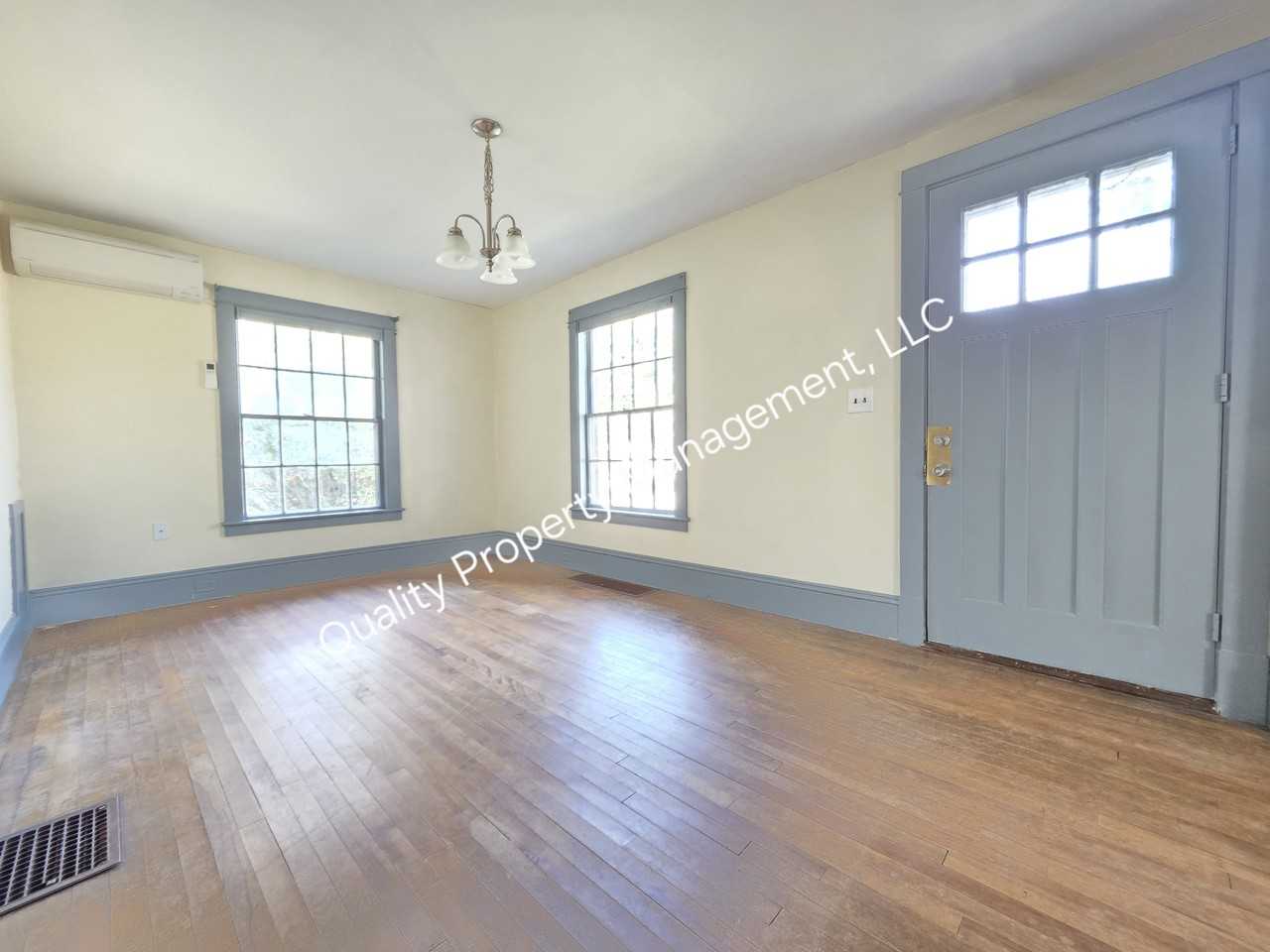 281 Wilson St #1 - Photo 2 of 46