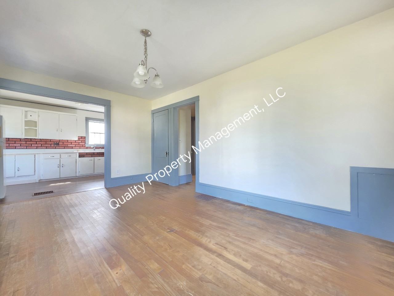 281 Wilson St #1 - Photo 5 of 46