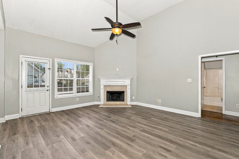336 Baldwin Ct - Photo 5 of 17