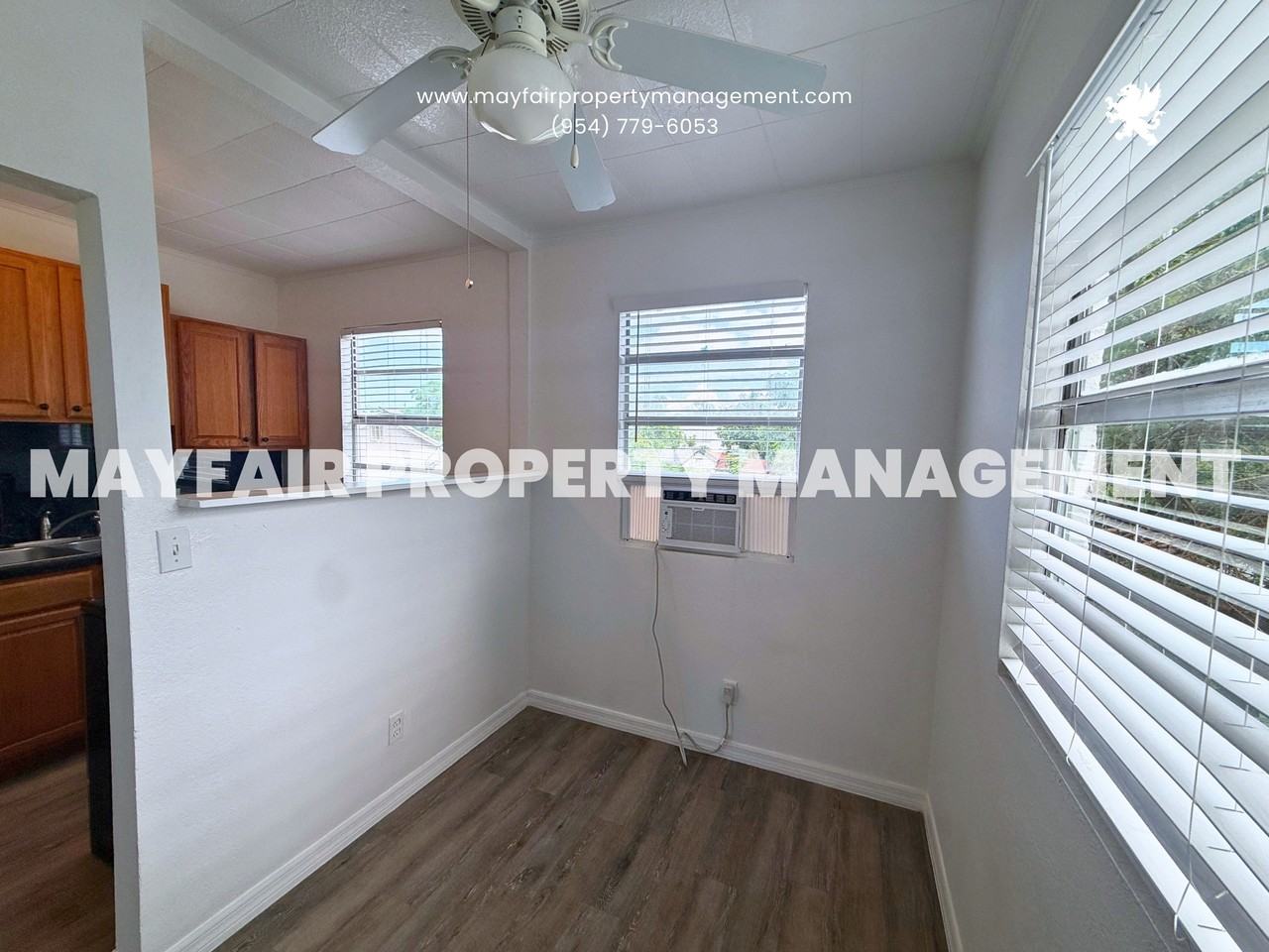 438 Barnett St #3 - Photo 4 of 16