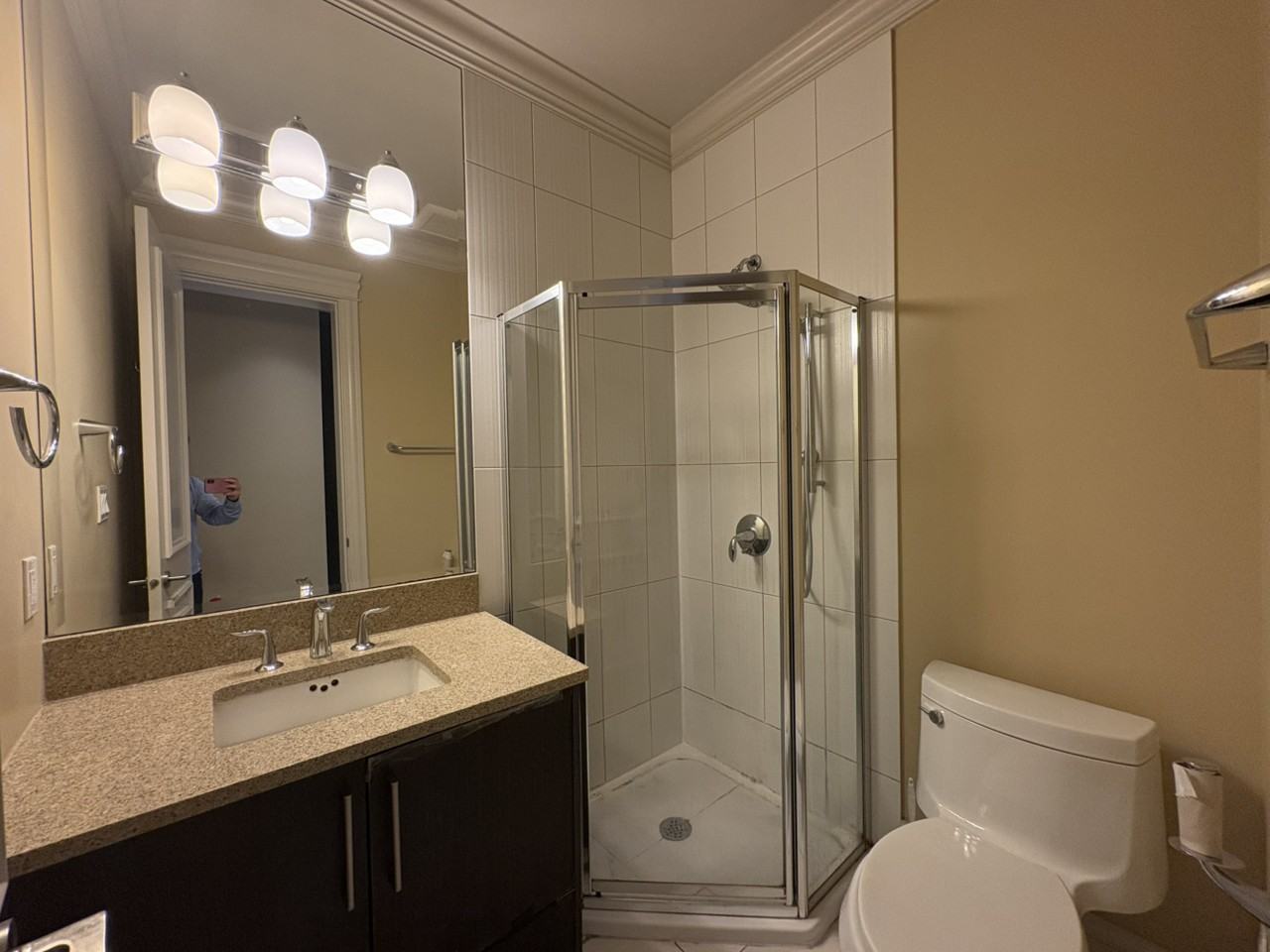 2989 E 52nd Ave - Photo 3 of 14