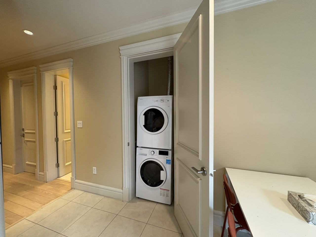 2989 E 52nd Ave - Photo 7 of 14
