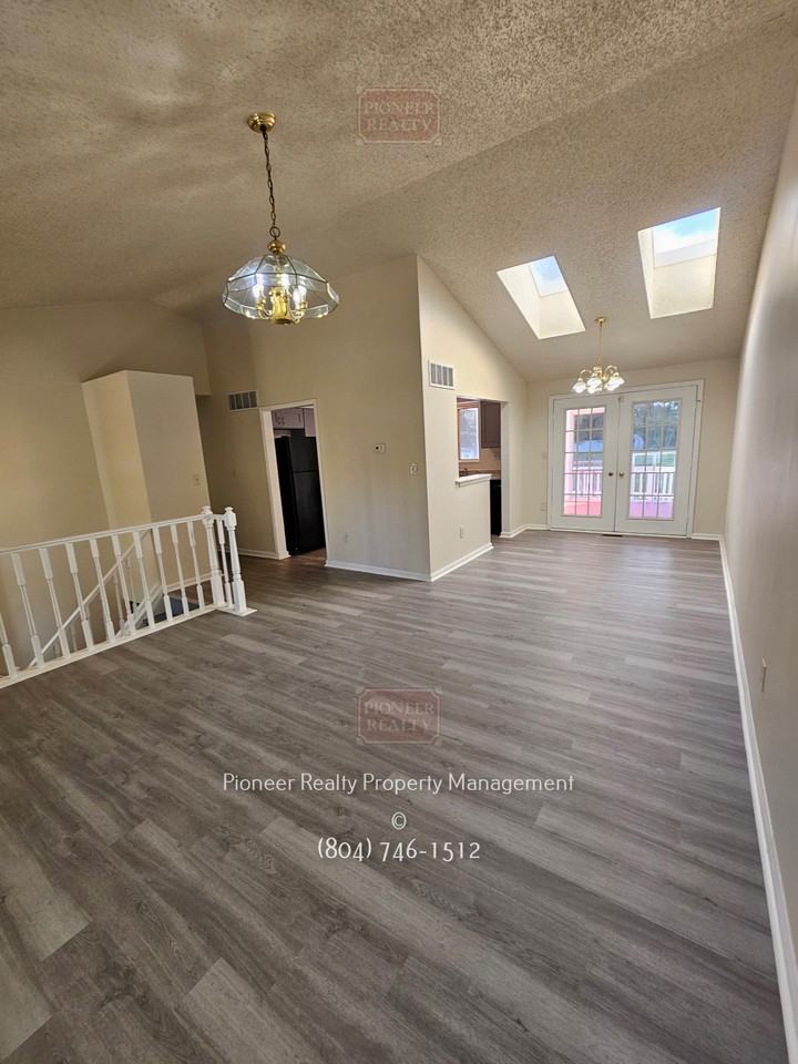 6351 Lereve Cir #1 - Photo 4 of 39
