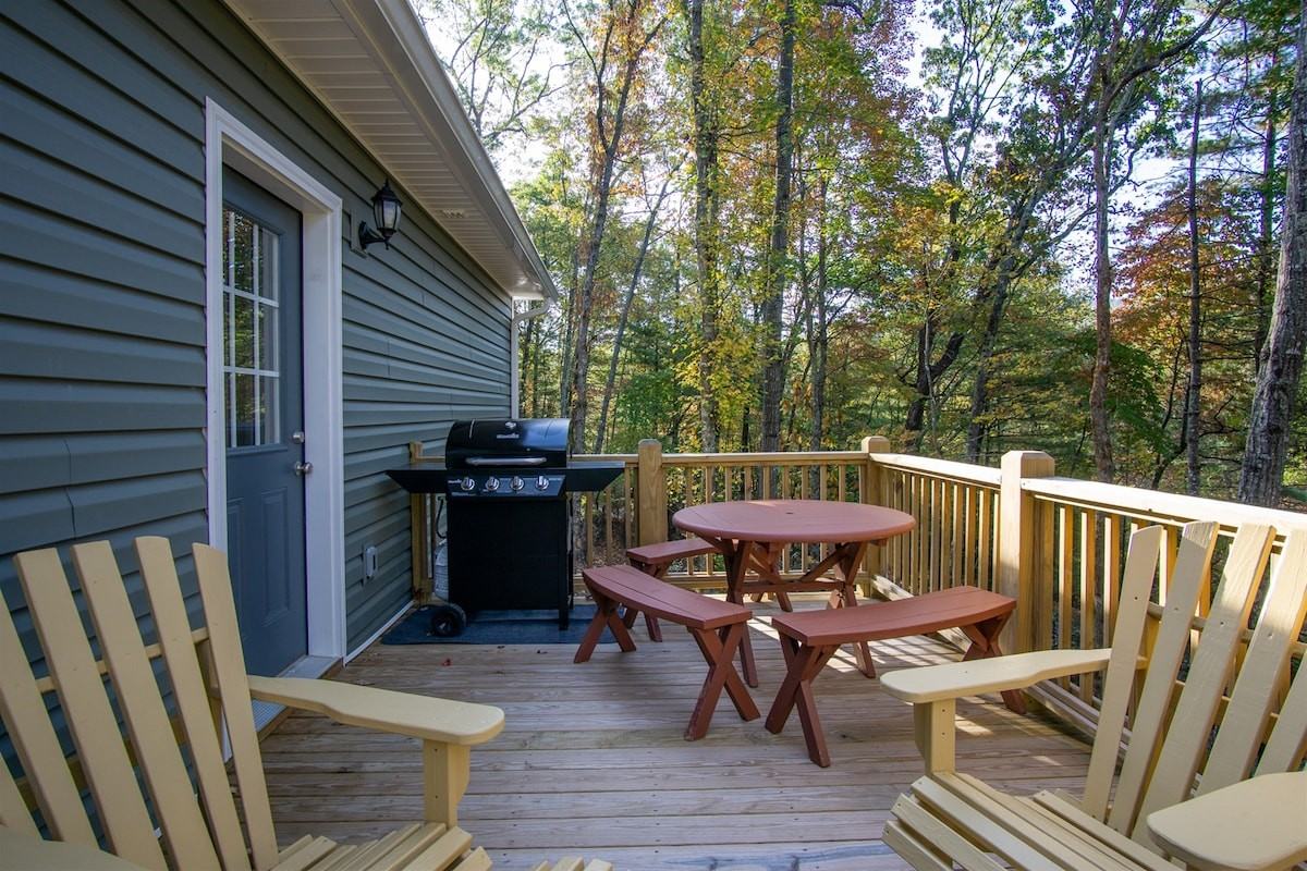 15 Maplewood Dr #1 - Photo 5 of 16