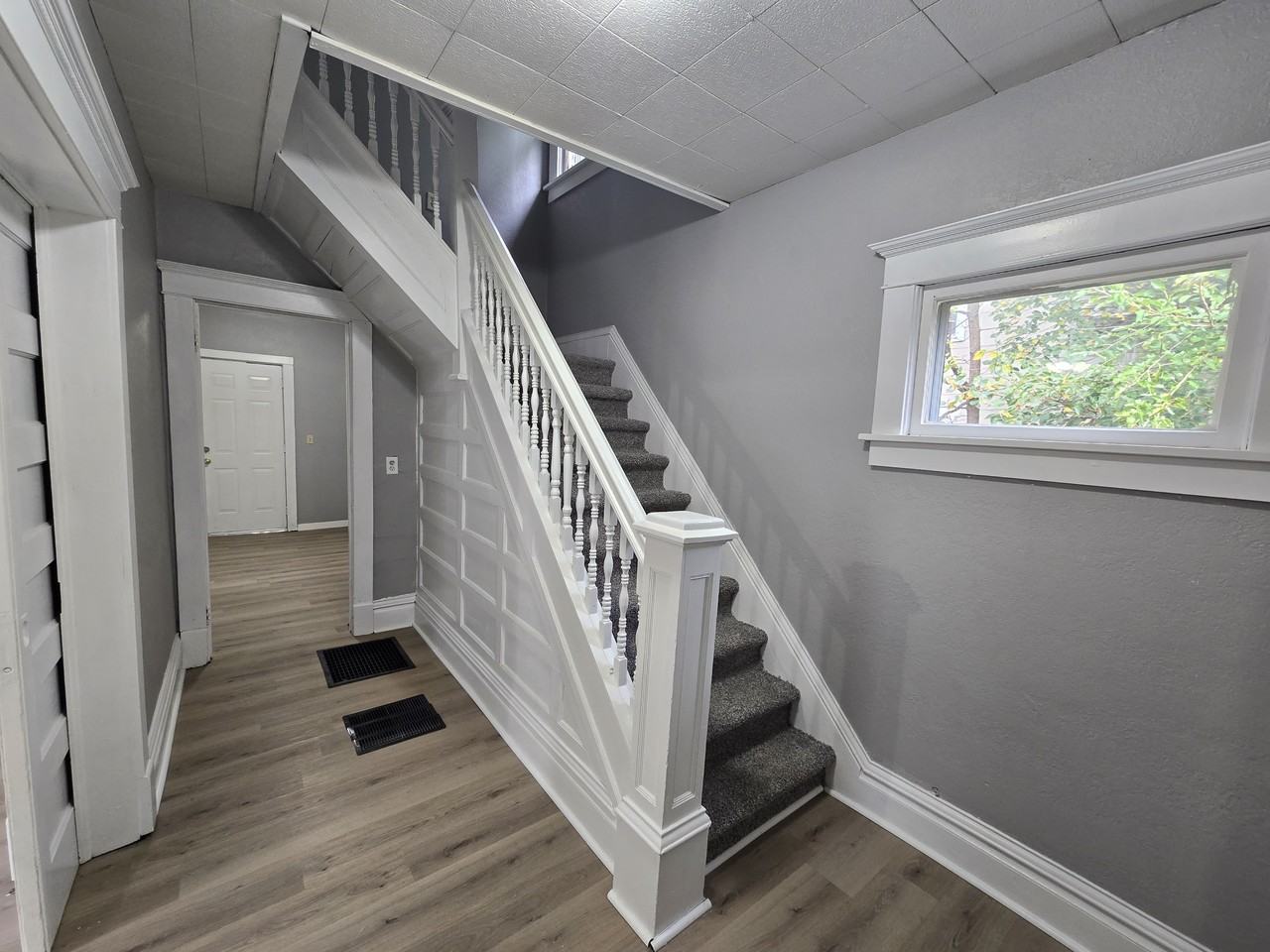407 Reed St #1 - Photo 4 of 32