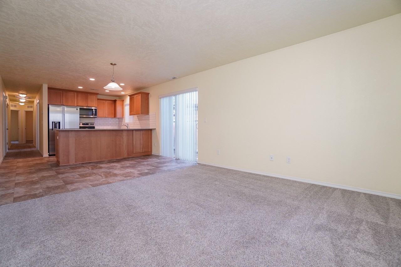 47 N Fairview St #2 - Photo 5 of 27