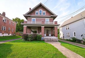 featured image of 2221 Feldman Ave #1
