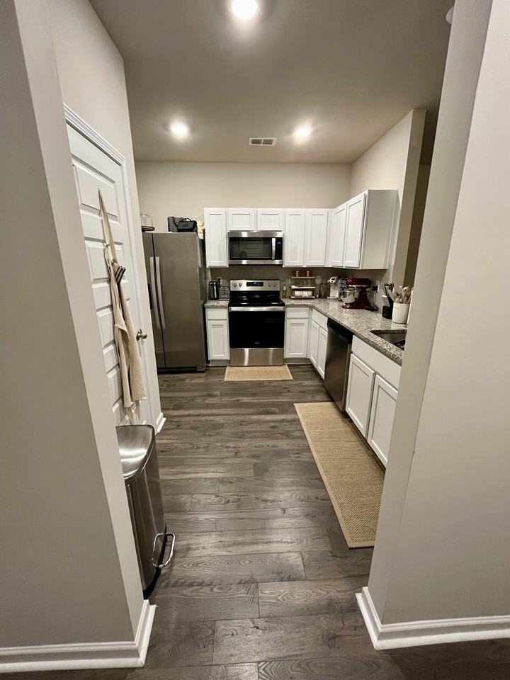 2186 River Park Ct #1 - Photo 3 of 13