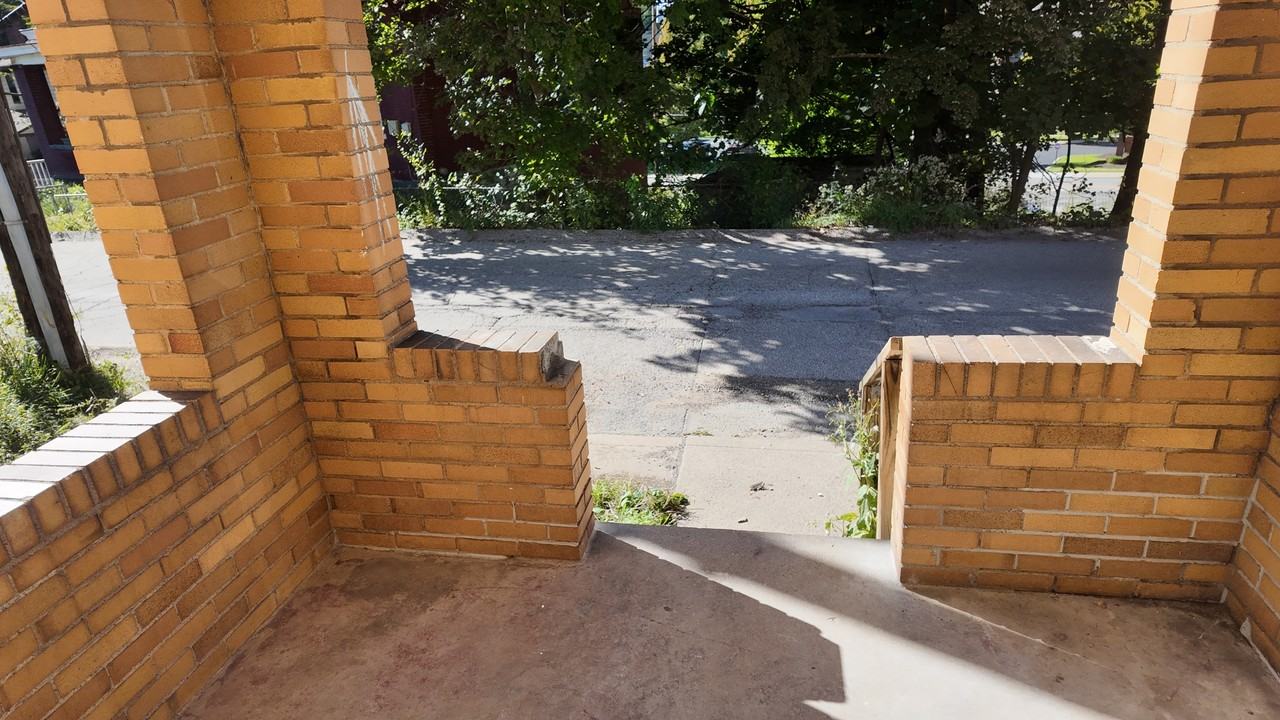 1227 Arnold St #1227 - Photo 5 of 10