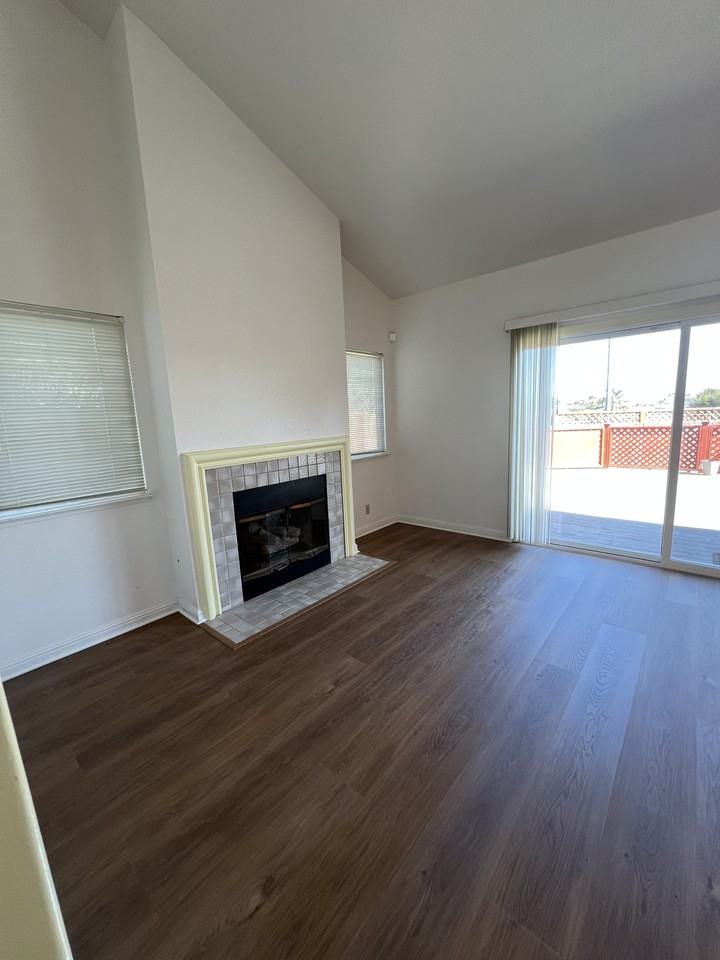 143 Seal Ct #1 - Photo 6 of 15
