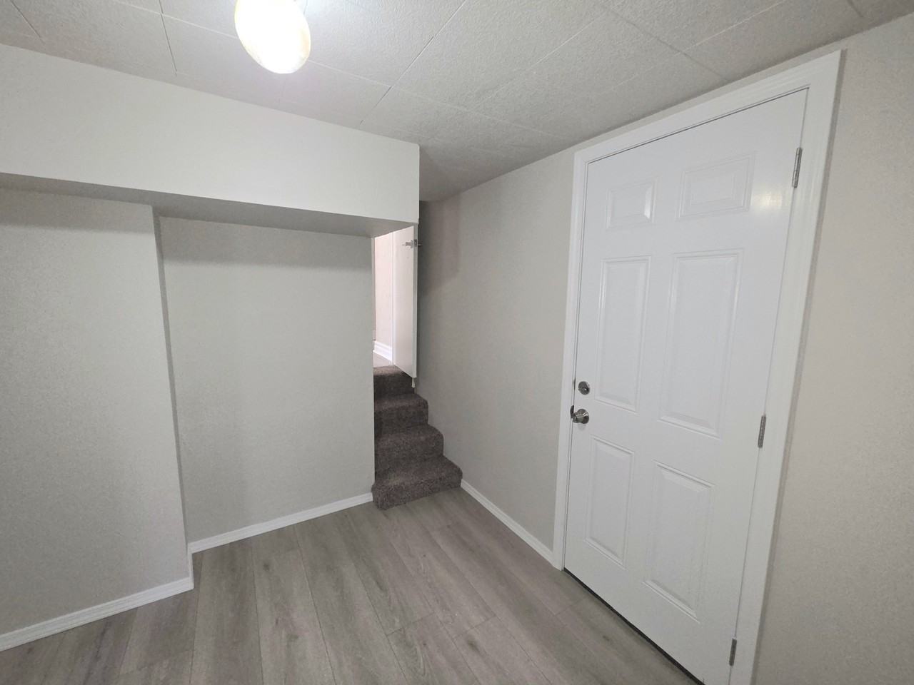 3028 Nw 27th St #1 - Photo 3 of 39