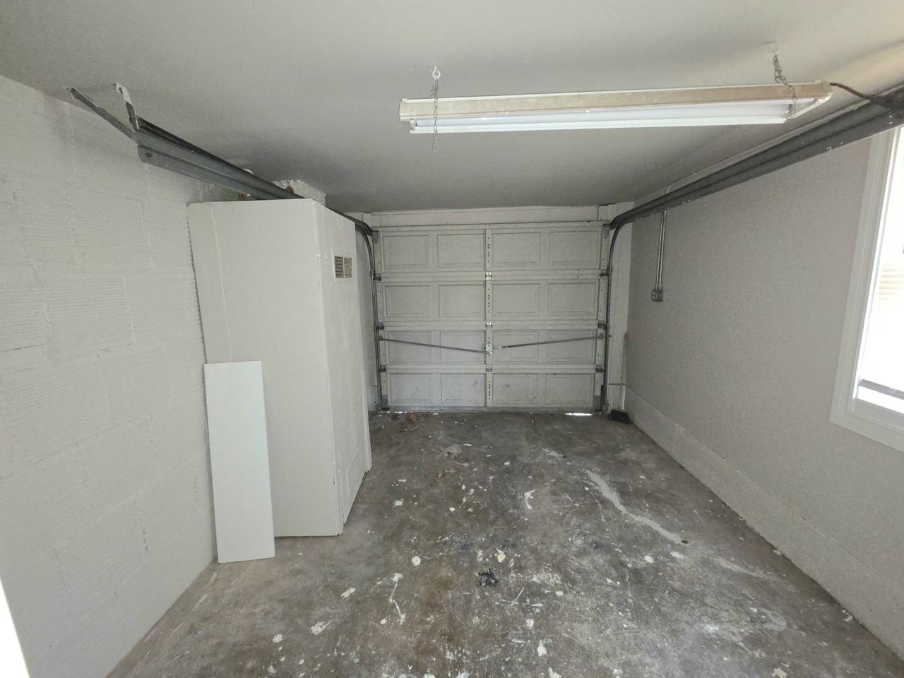 3028 Nw 27th St #1 - Photo 4 of 39