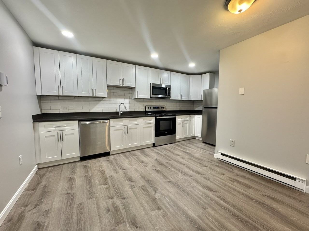 437 Sunderland RoadApt E #E - Photo 2 of 17