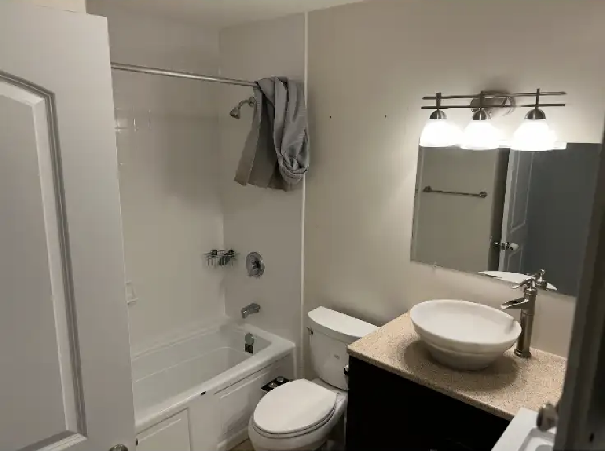 4236 Melron Ct #1 - Photo 6 of 8