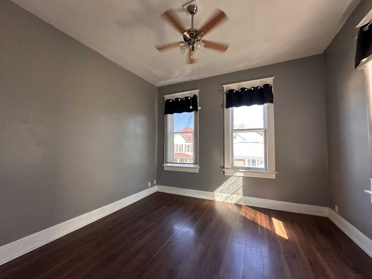 426 East Wheeling StreetApt C #C - Photo 2 of 7