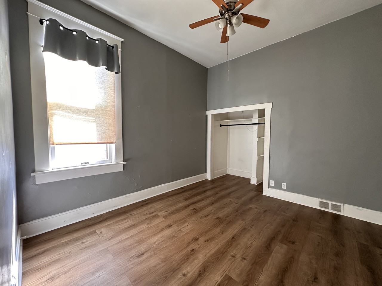 426 East Wheeling StreetApt C #C - Photo 5 of 7