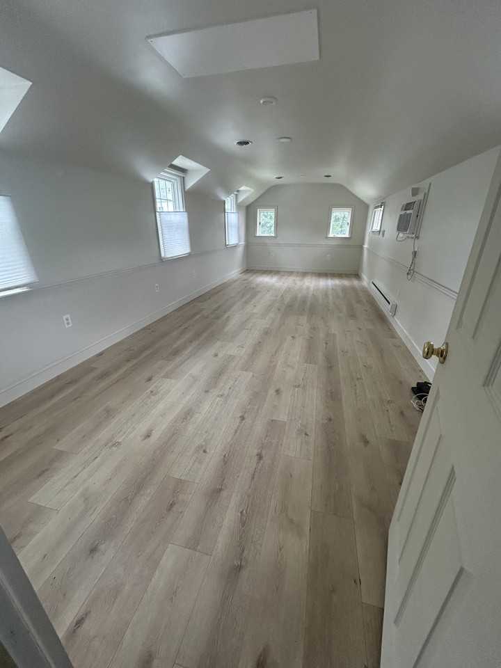 82 Hummel Ave #1 - Photo 5 of 17